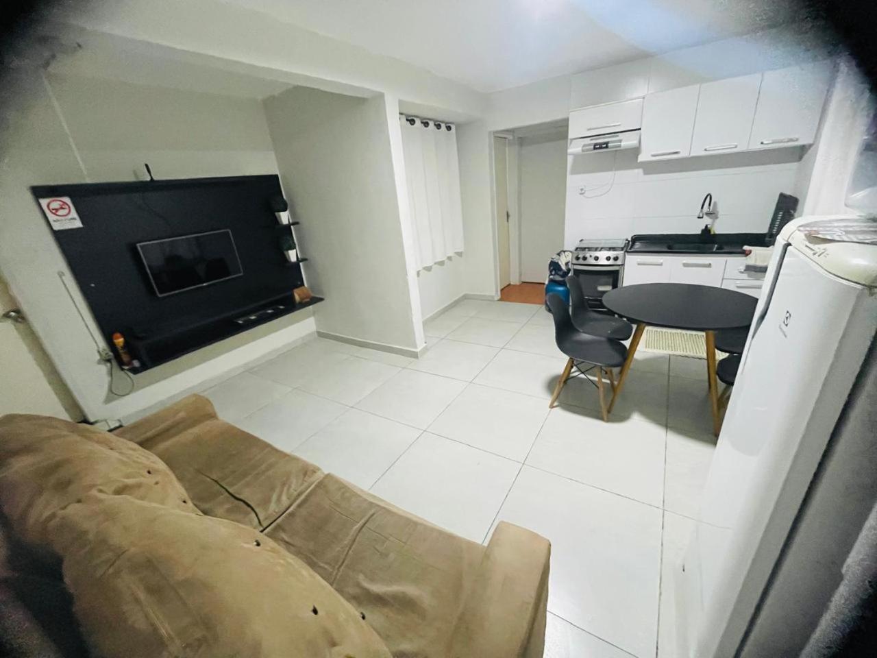 Casa Fundos Eco City 03 Simples E Confortavel Com 2 Quartos E Garagem Curitiba Exterior photo